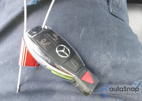 2012 Mercedes-Benz Glk 350 z USA, uszkodzony, nr VIN WDCGG5GB3CF922059